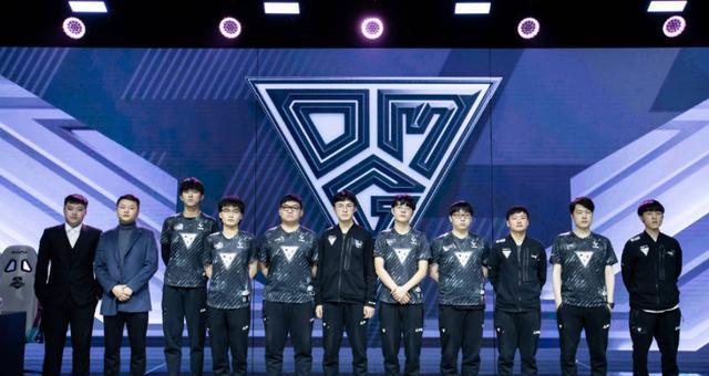 相比伯恩茅 相比伯恩茅