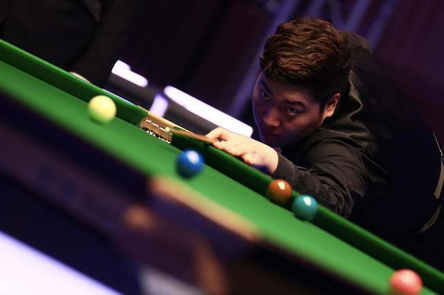 仅仅比伯恩 仅仅比伯恩