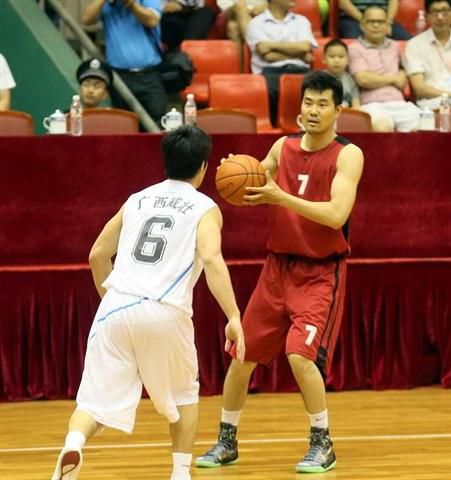 赛季开幕 赛季开幕